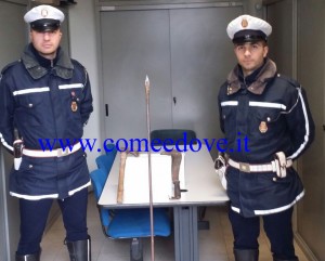 Volvera, in 10 armati di roncole, machete  e una lancia inseguono una femmina di cinghiale