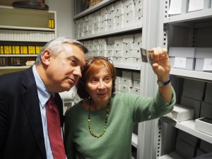 Gabriella Ballesio mostra le immagini conservate nell'archivio