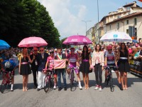 Ripartito il Giro d’ Italia da Pinerolo, ecco le foto