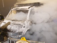Riva di Pinerolo:  si è incendiato un furgone adibito al trasporto animali