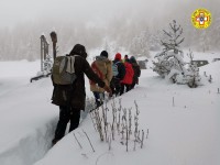 5 migranti bloccati dalla neve portati in salvo dal Socccorso Alpino con un mezzo dell’esercito