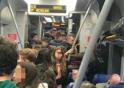 treno studenti volti mascherati
