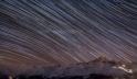 Un cielo stellato sopra al Monviso in una bella foto di Pier Luigi Garis