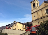 Porte, si cerca il piromane