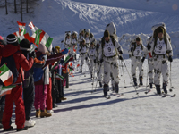 I bambini di Torre Pellice a Sestriere per tifare gli alpini