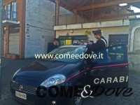 Il rapinatore gentile massaggia la sua vittima