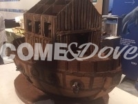 Gli artisti del cioccolato costruiscono l’arca per far sorridere i bambini in ospedale