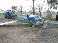 Si spezza un’ala durante l’atterraggio, pensionato portato al Cto