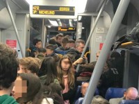 Il viaggio da incubo sul treno Pinerolo-Torino per 34 bambini delle elementari di Roletto e per altri studenti di Cumiana e Airasca
