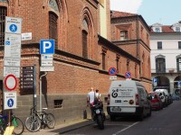 VIDEO | A Pinerolo si amplia la zona a traffico limitato e arrivano modifiche per i parcheggi