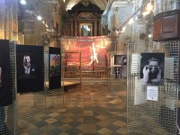 VIDEO | A Pinerolo la mostra che ricorda Carla, l’artista Blake B.