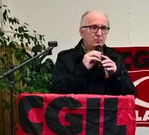 Il vescovo di Pinerolo  Derio Olivero