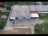 VIDEO | Cumiana con il drone si scoprono capannoni usati per stoccare i rifiuti