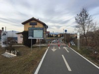 Non rispetto delle regole: i ciclisti che hanno violato il decreto e mamme con bambini nei giardinetti di Pinerolo