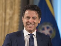 Ecco le nuove disposizioni illustrate da Conte