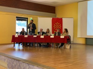 La presentazione nella sala polivalente di Inverso Pinasca