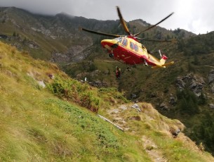 Bobbio Pellice, escursionista muore sul sentiero del Pra: inutile l’intervento dei soccorsi