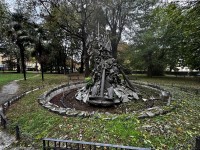 La fontana ai marinai in via Diaz